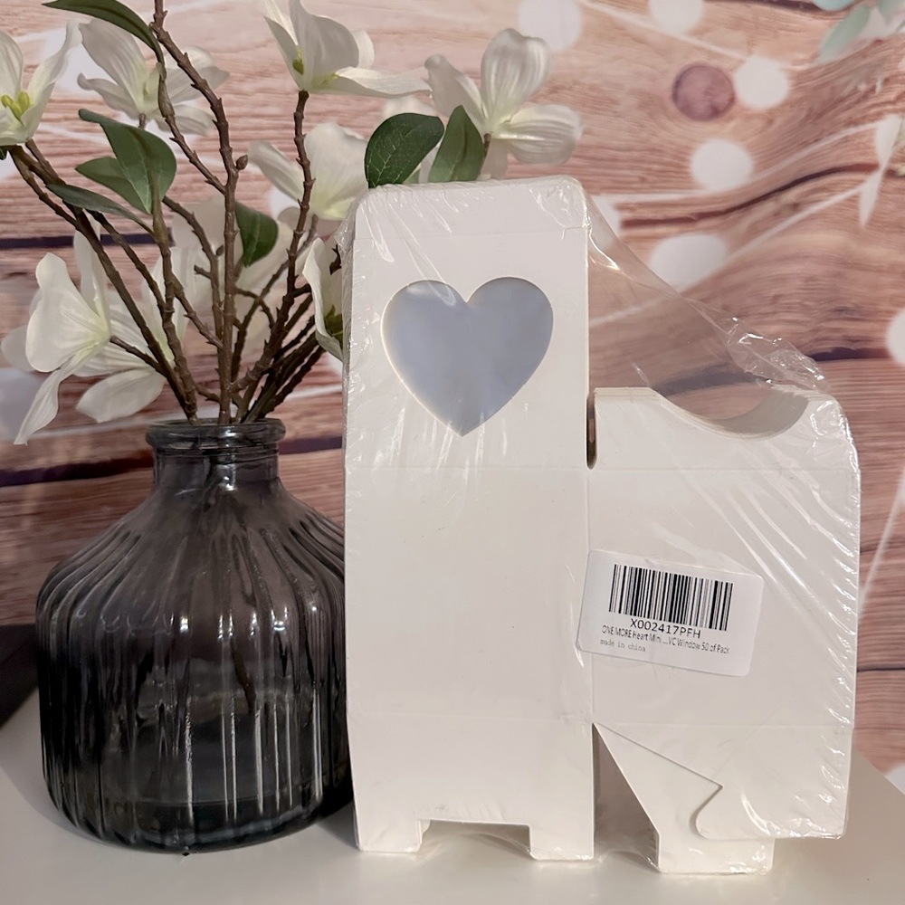 New! 50pc 3x3x3” Mini White Favor Boxes with Heart Shaped Acetate Windows - Picture 2 of 10